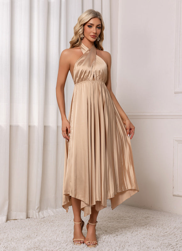 Robe plissée licou trapèze satin maxi - gallery 5
