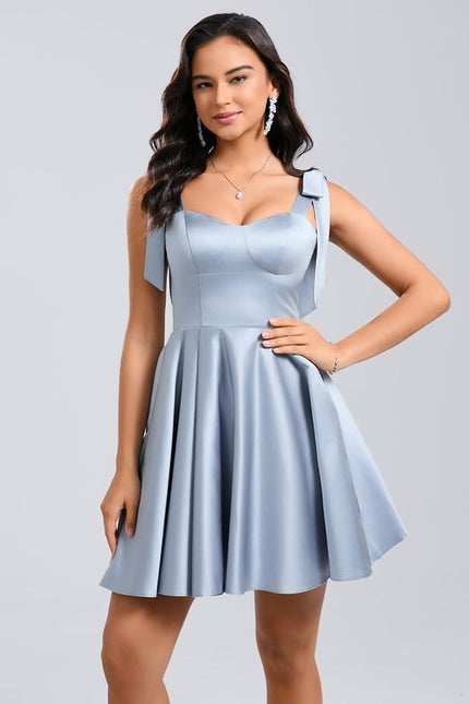 Trapèze col cœur court satin robe de bal de promo avec nœud - gallery 1