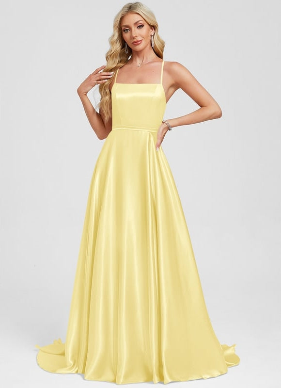 Trapèze col carré traîne balayage satin extensible robe de bal - gallery 1