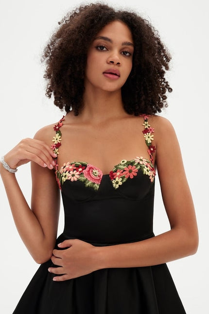 Trapèze col cœur court mini satin robe de bal de promo avec broderie - gallery 5