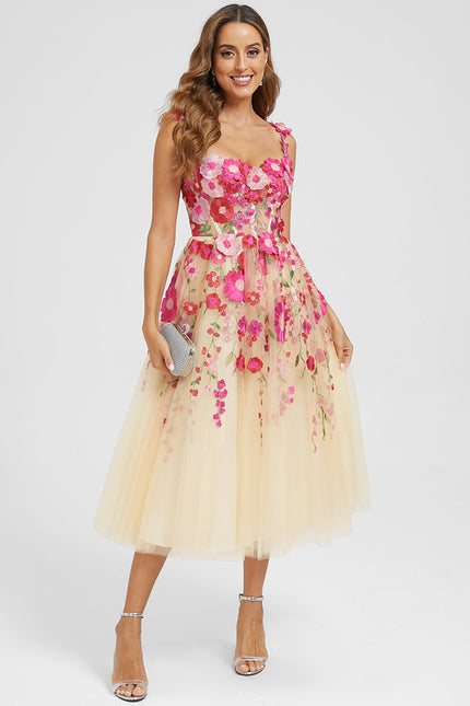 Trapèze col cœur longueur mollet dentelle floral robe de cocktail avec motif floral 3d - gallery 3