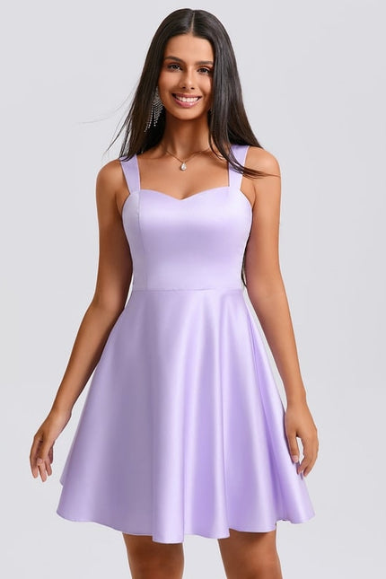 Trapèze col cœur court satin robe de bal de promo avec nœud