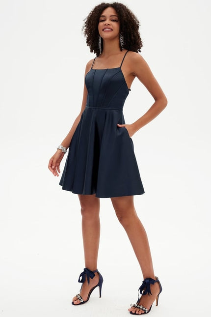 Trapèze col rond court satin robe de bal de promo - gallery 2