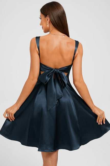 Trapèze col droit court satin extensible robe de bal de promo avec nœud - gallery 1