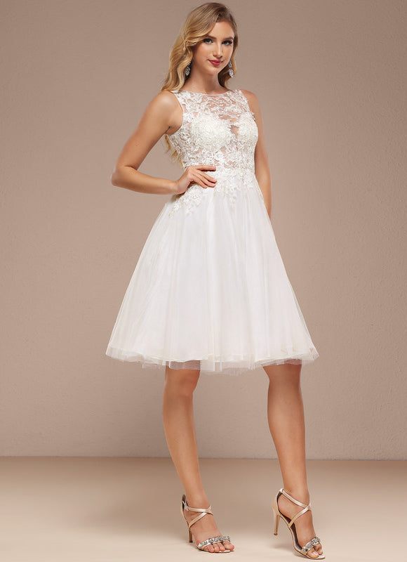 Trapèze col bateau longueur genou tulle dentelle robe de mariée avec paillettes - gallery 1