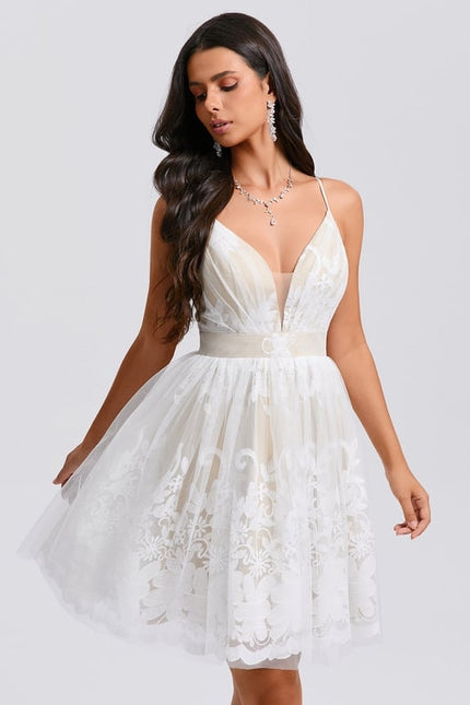 Princesse col v court tulle dentelle robe de bal de promo avec plissée - gallery 1