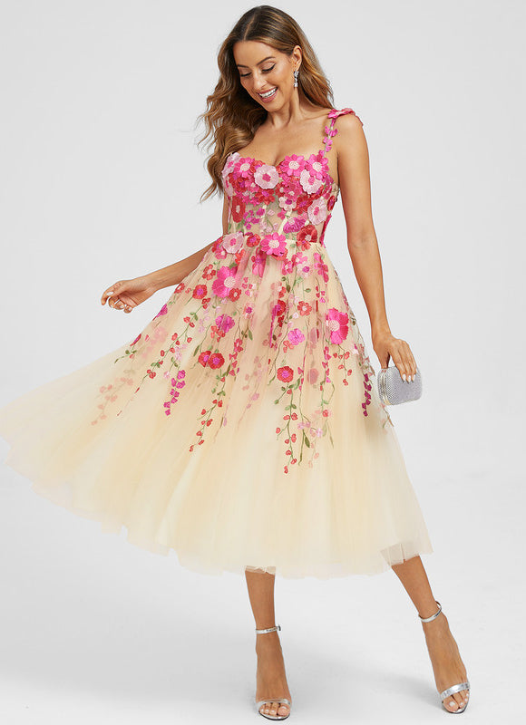 Trapèze col cœur longueur mollet dentelle floral robe de cocktail avec motif floral 3d - gallery 2