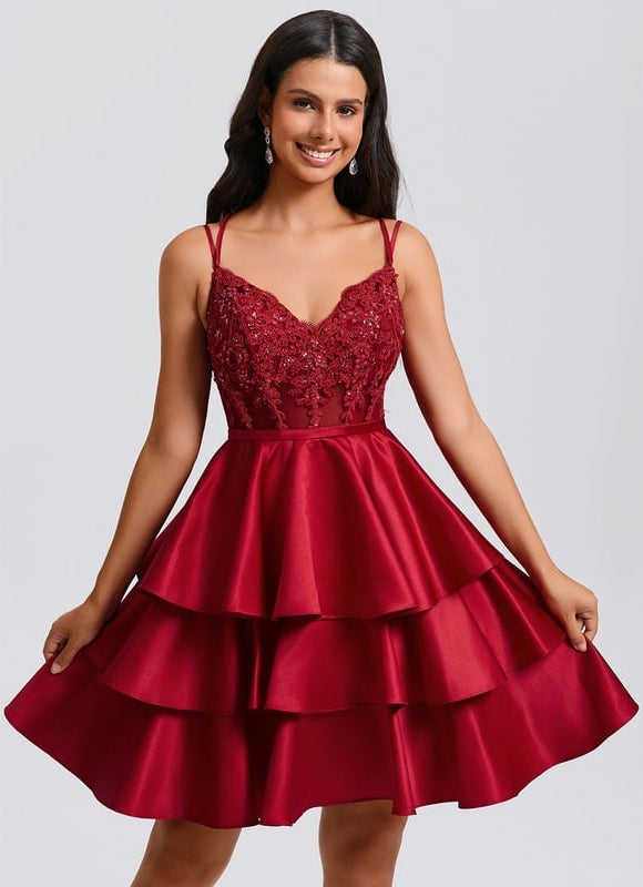 Princesse col v court satin robe de bal de promo avec paillettes appliques de dentelle perles