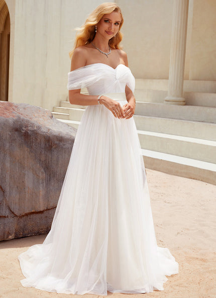 Princesse épaule dénudée traîne balayage tulle robe de mariée