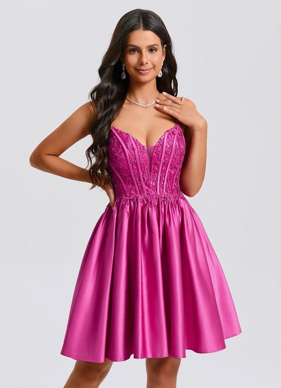Princesse col v court satin robe de bal de promo avec paillettes - gallery 3