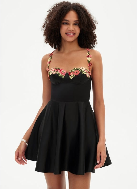 Trapèze col cœur court mini satin robe de bal de promo avec broderie - gallery 4