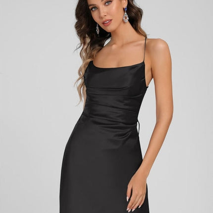 Fourreau col carré court satin robe de bal de promo avec plissée