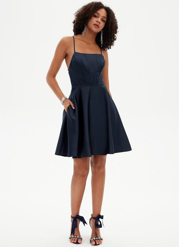 Trapèze col rond court satin robe de bal de promo - gallery 3