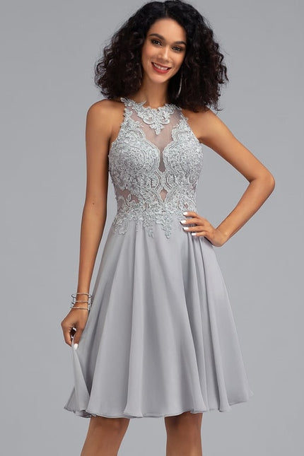 Trapèze col rond longueur genou dentelle mousseline robe de cocktail avec paillettes - gallery 4