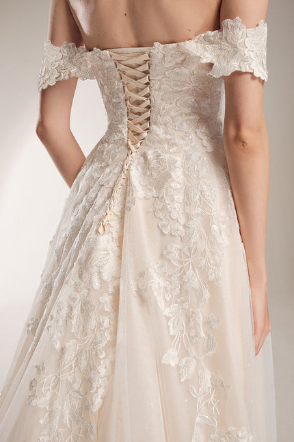 Princesse épaule dénudée traîne balayage tulle dentelle robe de mariée - gallery 2