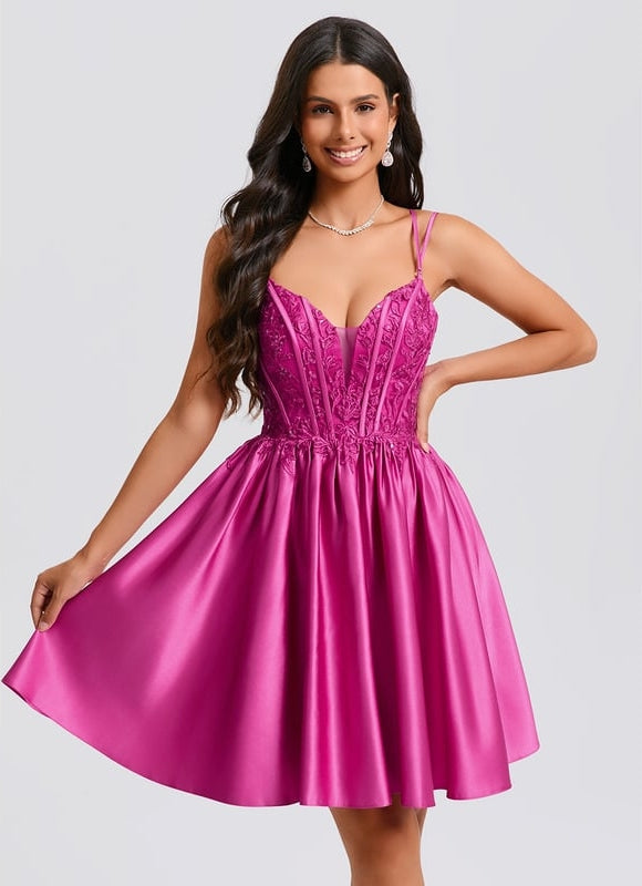 Princesse col v court satin robe de bal de promo avec paillettes - gallery 2
