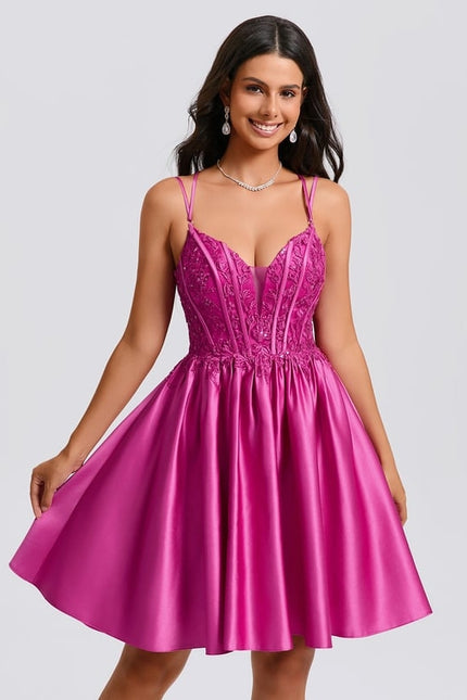 Princesse col v court satin robe de bal de promo avec paillettes