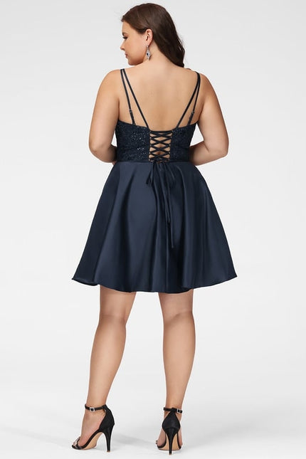 Trapèze col carré court satin robe de bal - gallery 9