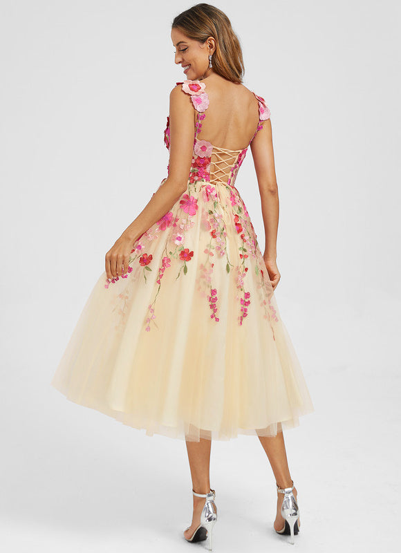 Trapèze col cœur longueur mollet dentelle floral robe de cocktail avec motif floral 3d - gallery 6