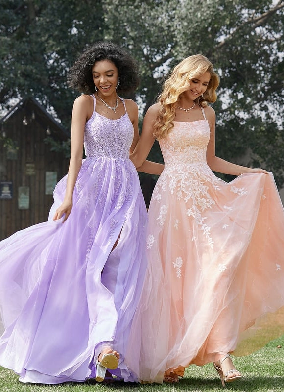 Princesse col rond traîne balayage tulle dentelle robe de bal avec paillettes - gallery 6