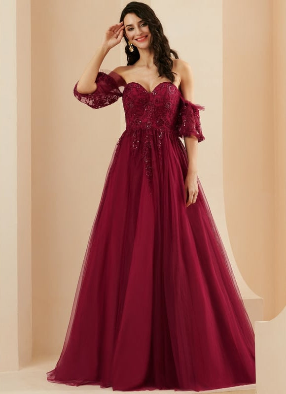Princesse col cœur traîne balayage tulle robe de bal avec paillettes