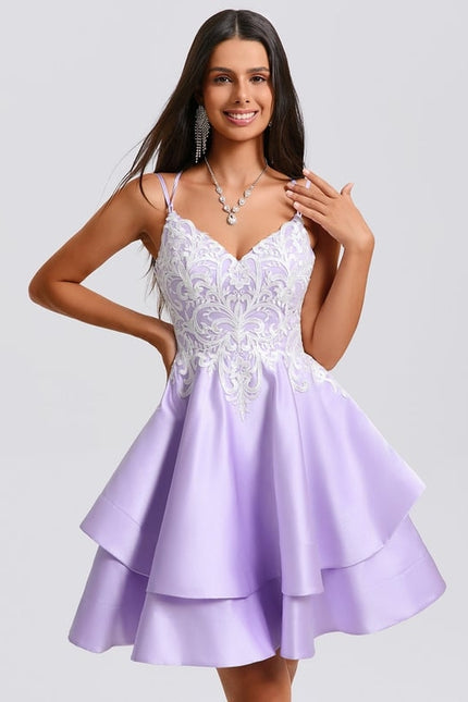 Trapèze col v court satin robe de bal de promo avec appliques de dentelle - gallery 2