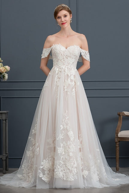 Princesse col cœur traîne balayage tulle dentelle robe de mariée - gallery 1