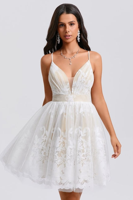 Princesse col v court tulle dentelle robe de bal de promo avec plissée - gallery 5