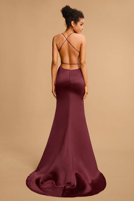 Fourreau col v traîne balayage satin robe de bal avec plissée