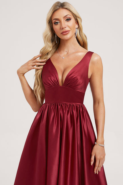 Trapèze col v longueur ras du sol satin robe de demoiselle d'honneur - gallery 3