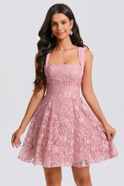 Trapèze col carré mini dentelle robe de bal de promo avec nœud paillettes - gallery 1