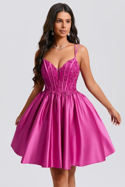 Princesse col v court satin robe de bal de promo avec paillettes - gallery 1
