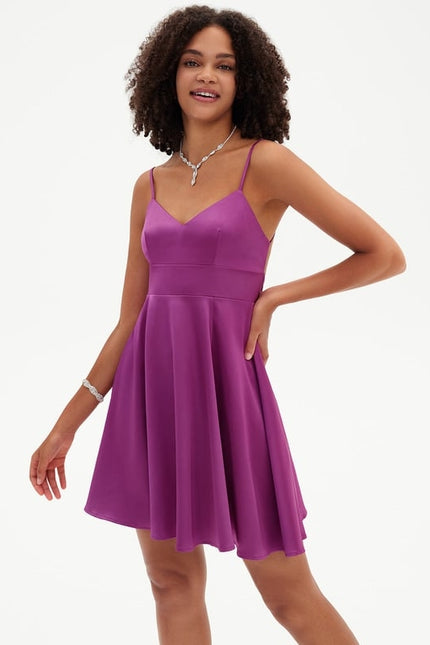 Trapèze col v mini satin de soie robe de bal de promo avec nœud - gallery 3